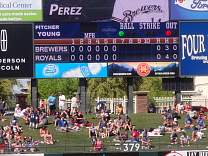 20170325_surprisescoreboard.jpg