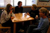 20070628lunchwithjoanneinmarquettemi.jpg