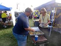 20110911fbtailgate.jpg