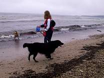 lake-superior-2002/0204onbeachneys.jpg