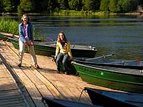 0124tahqfallsboat.jpg