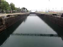 0404macarthurlock.jpg