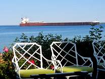33carrhousefreighter.jpg