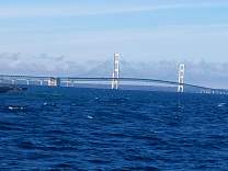 20191010_03bridgefromferry.jpg