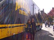 03_101902_06truck.jpg