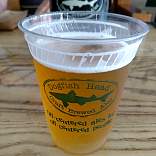 0116posttourdinnerbeer.jpg