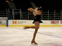 0304michiceshow1108.jpg